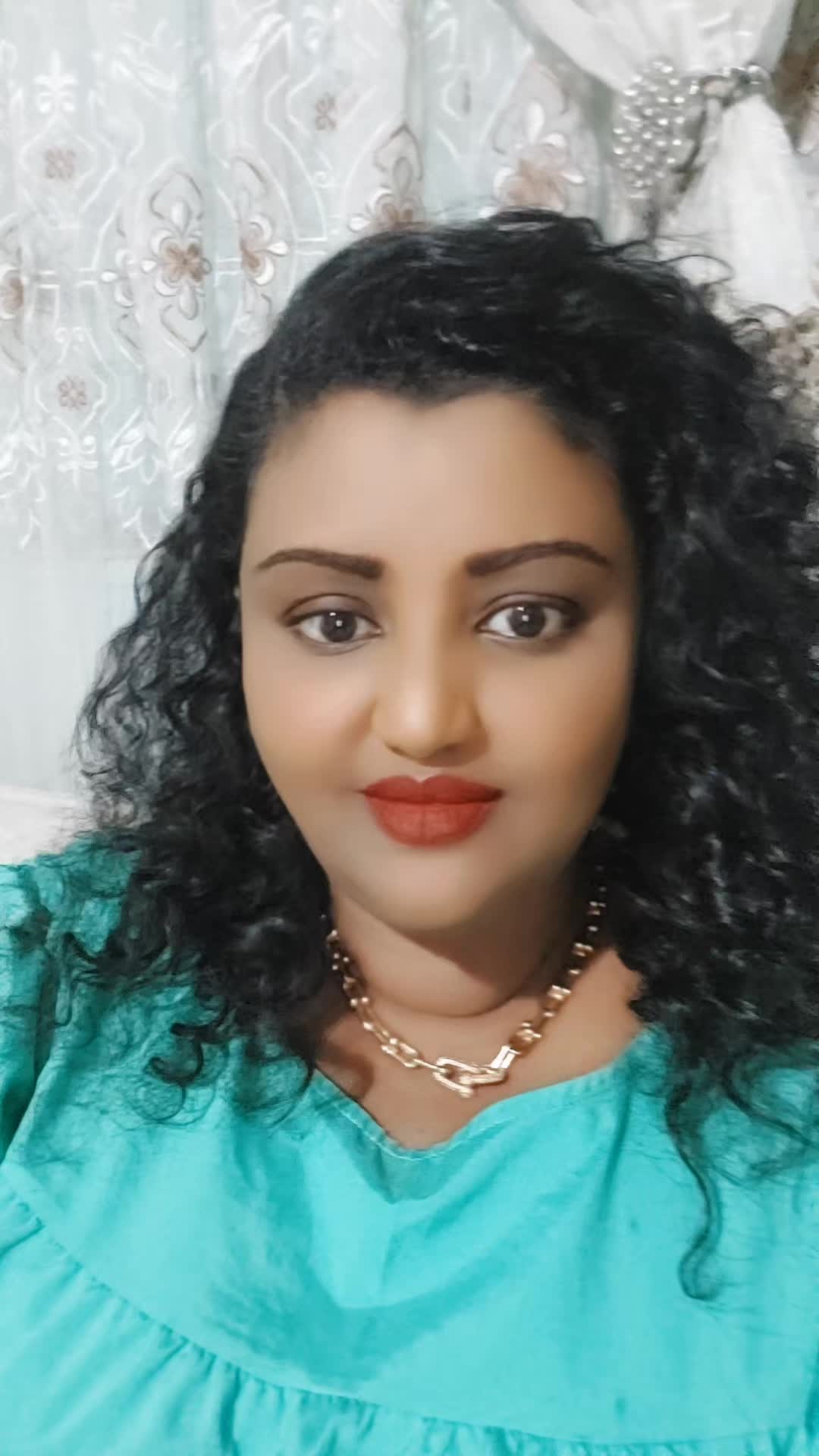 @የአፉሯ ቆንጆ