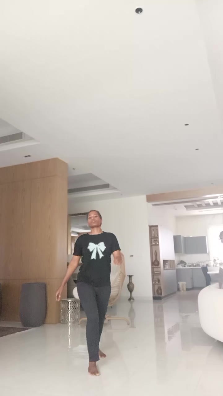 @MESSI🦋🍫💒💝❤️💛🖤