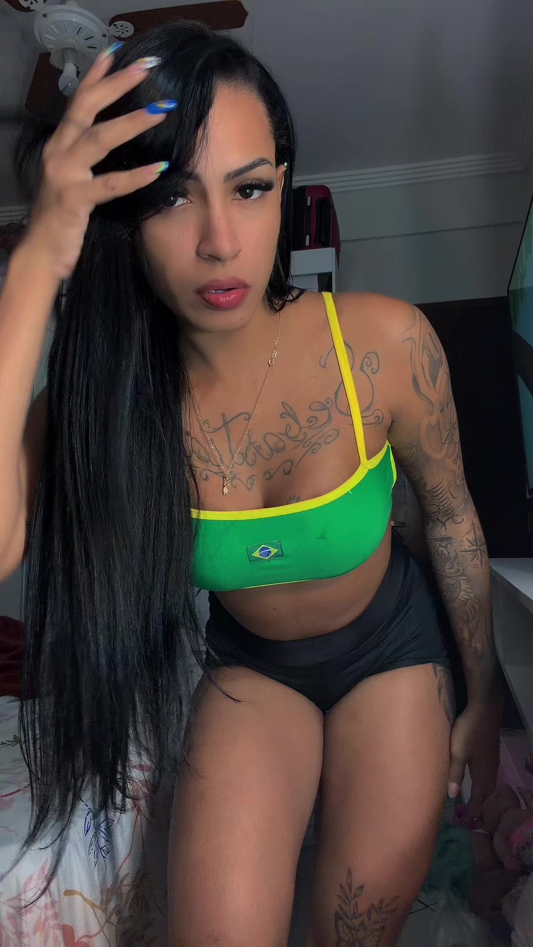 @Natasha  silva