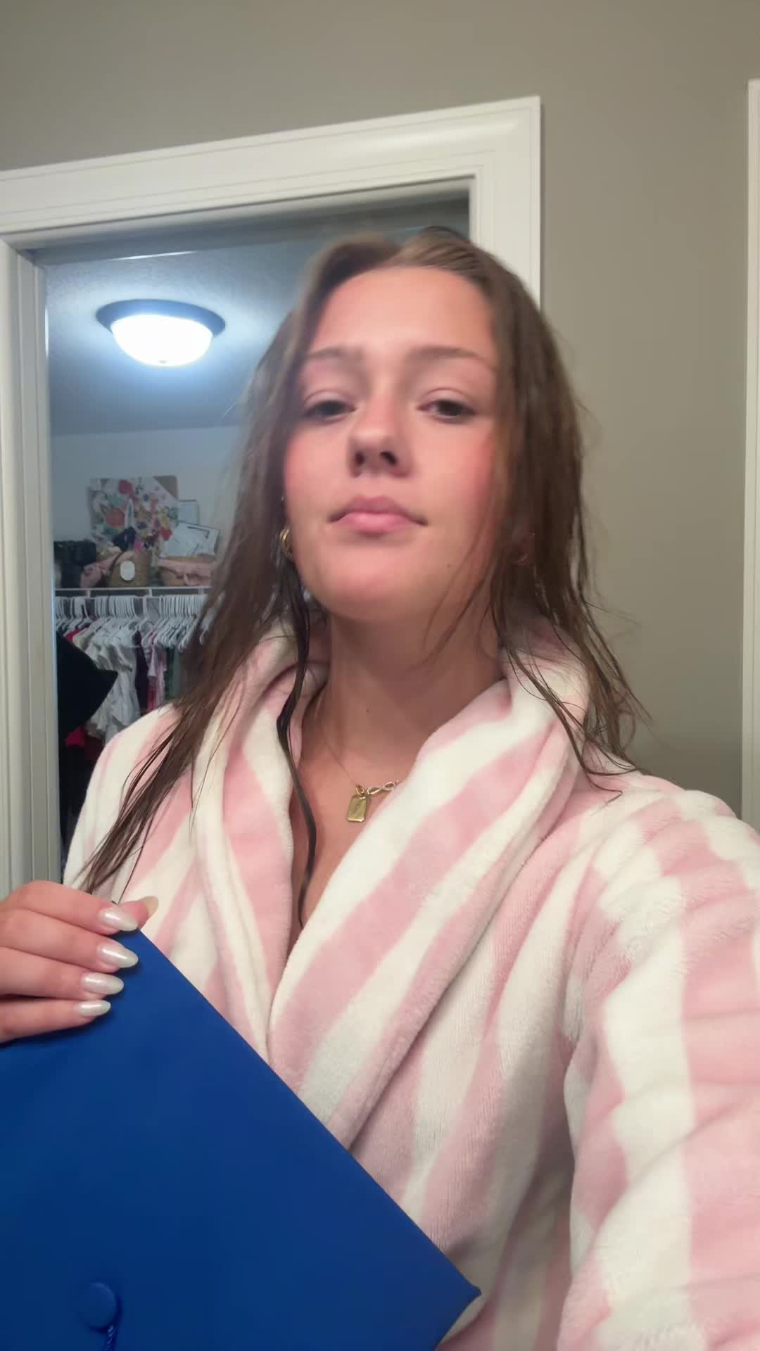 @chloeglowtheory
