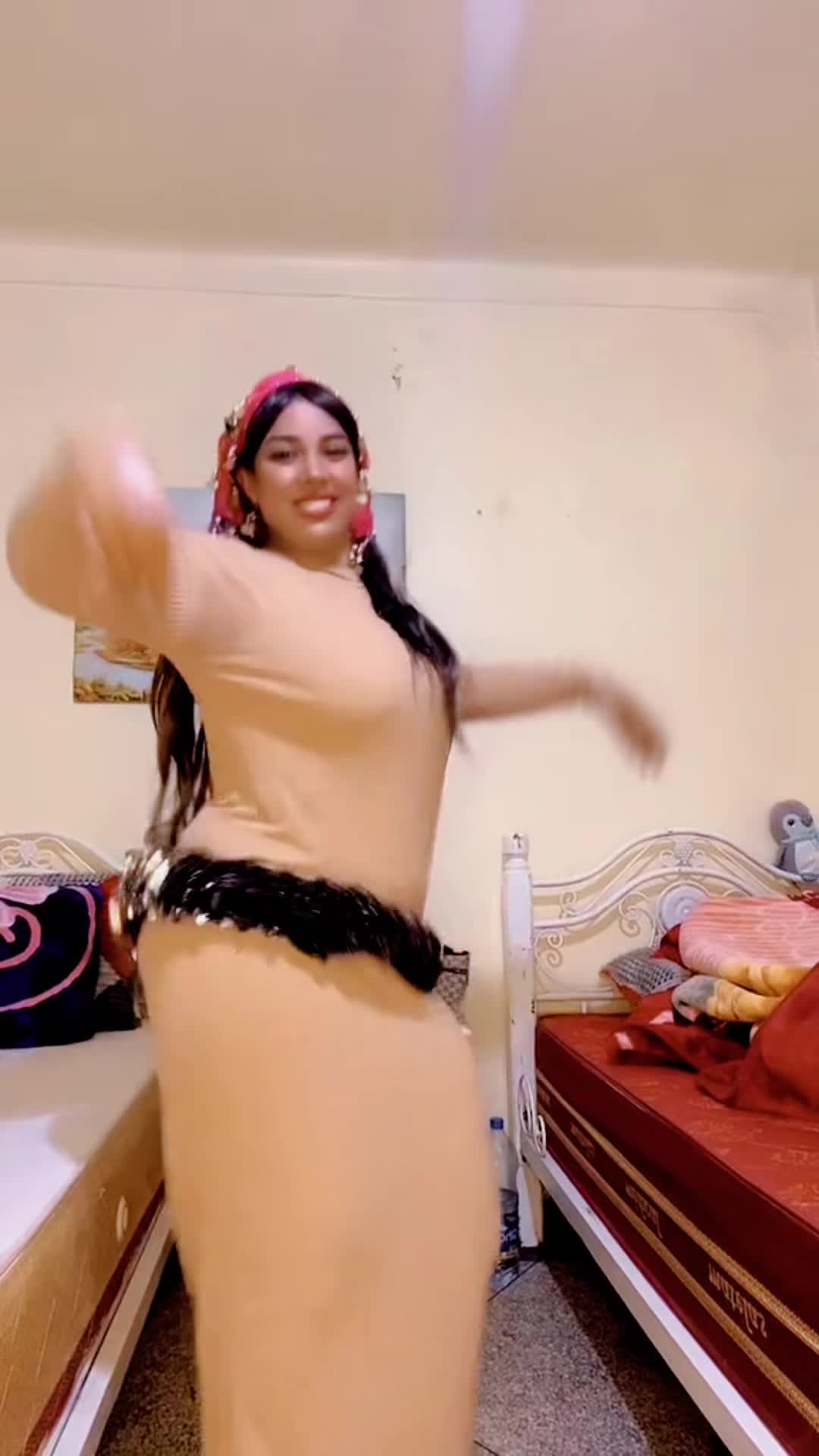 @الراقصة خلود 🤪