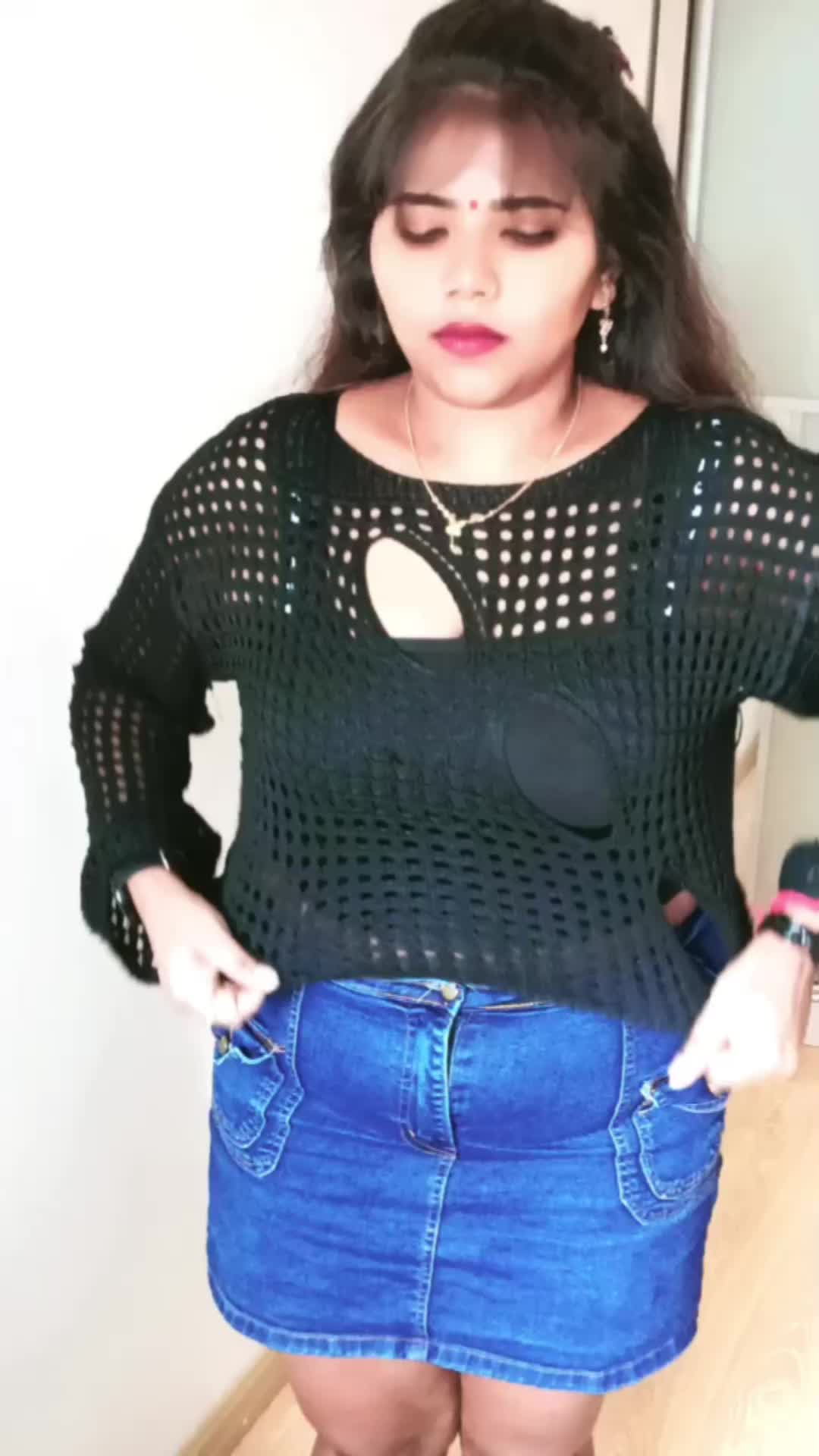 @𝕽𝖊𝖓𝖚 𝖇𝖑𝖆𝖈𝖐 𝖑𝖔𝖛𝖊🖤