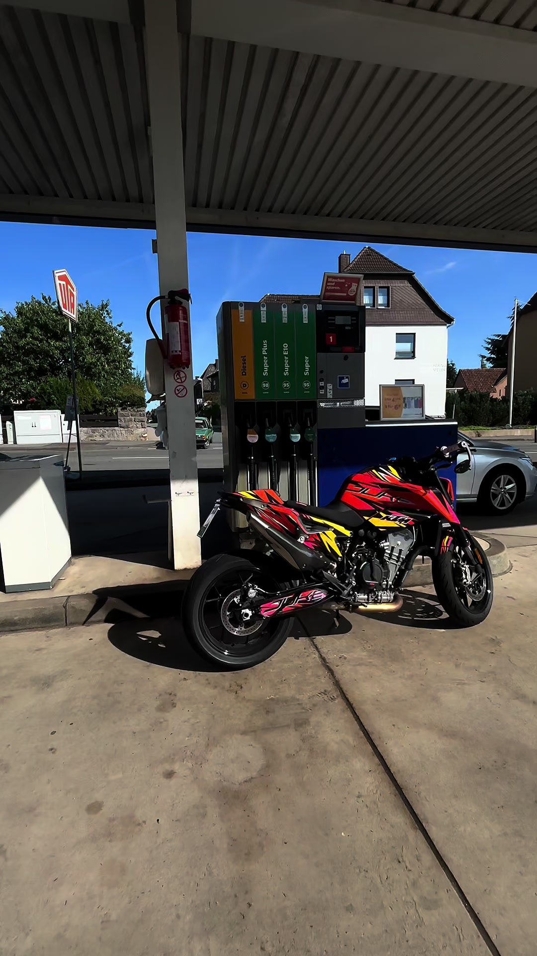 @moto_brownie