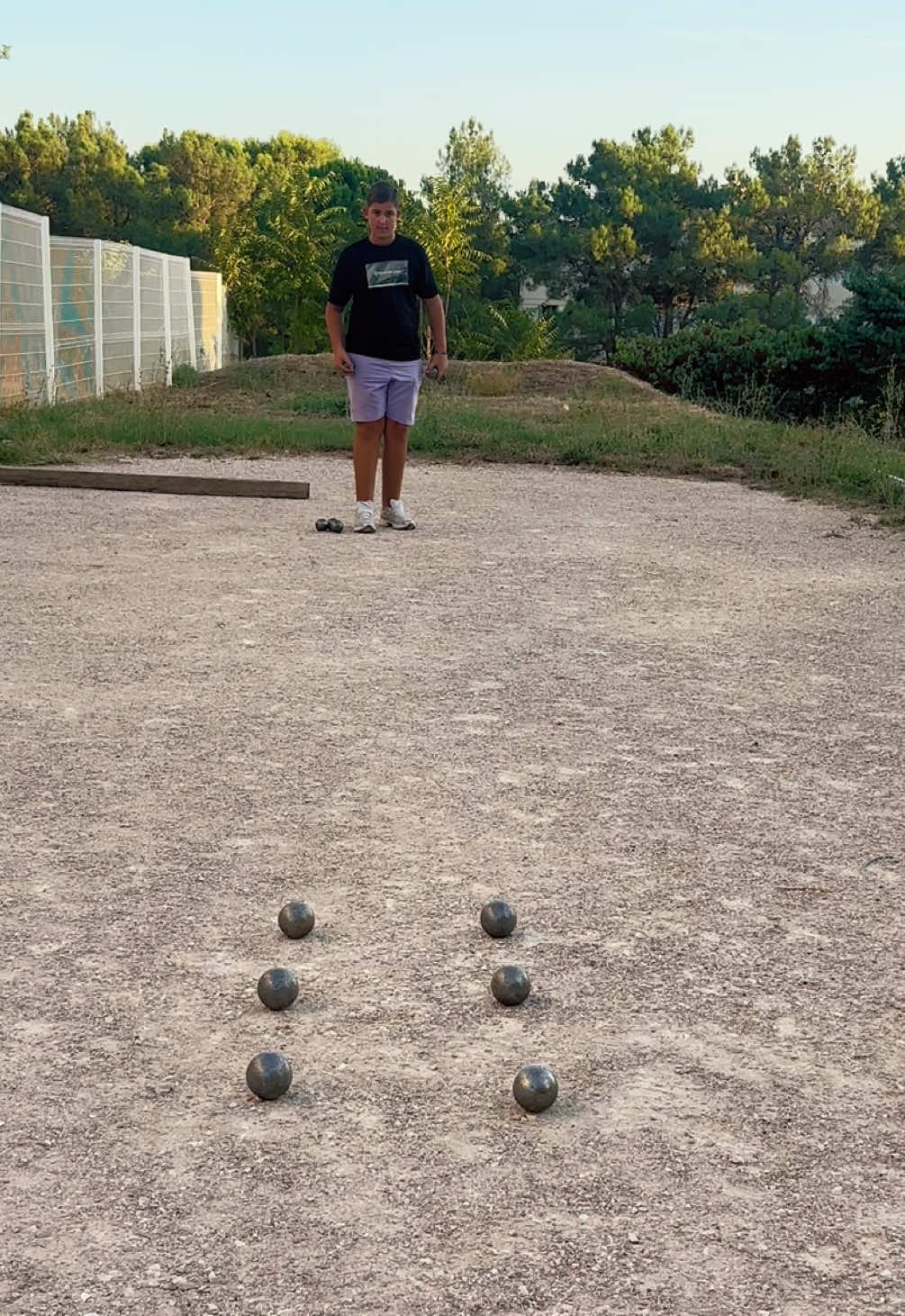 @Loni petanque