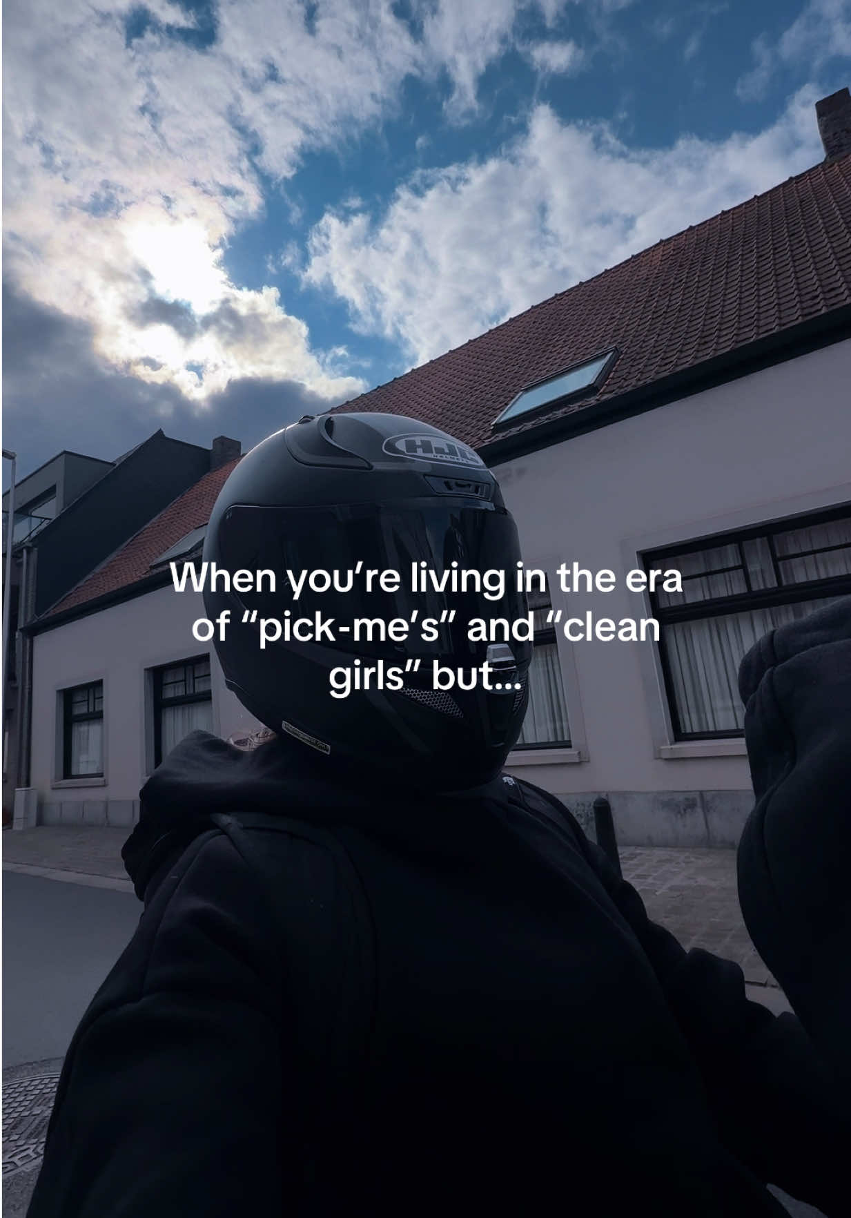 @Ari Saerz