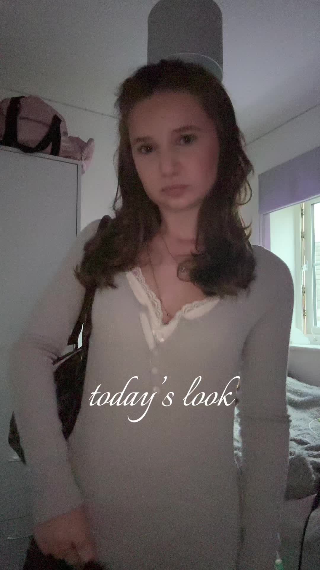 @𝓮𝓵𝓵𝓪 🧸🍂⋆.˚