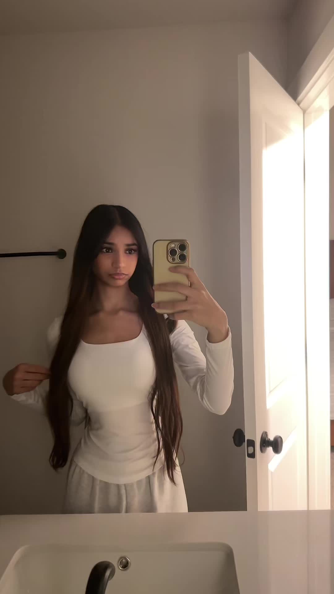 @anaya