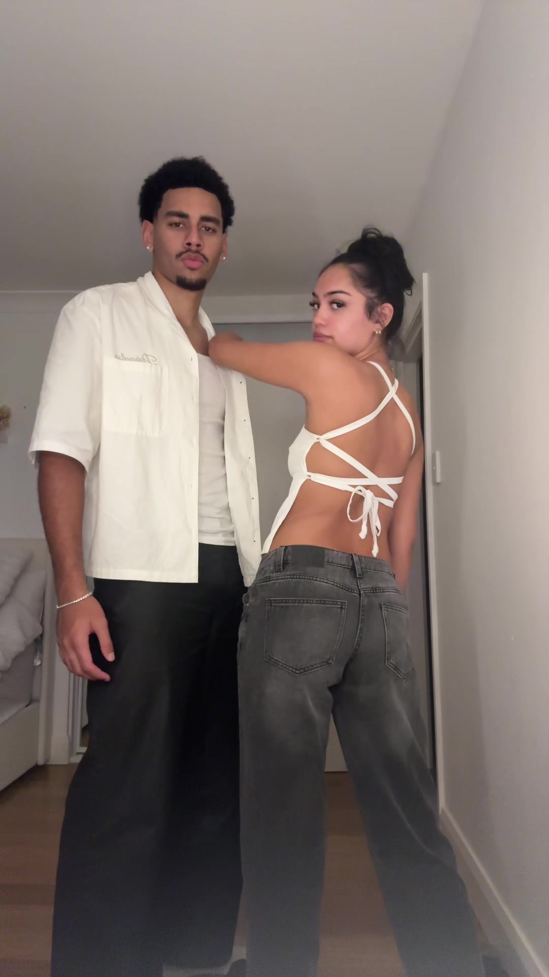 @aisakee
