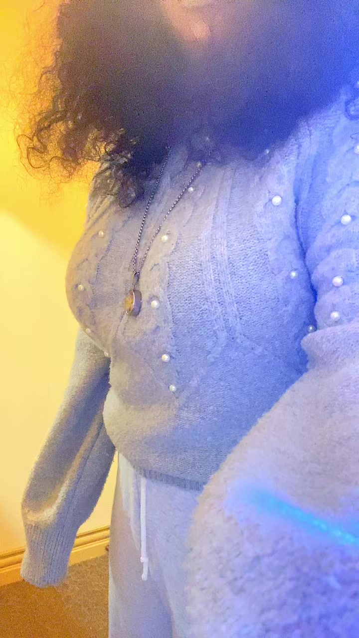 @Vanessa 🇨🇦