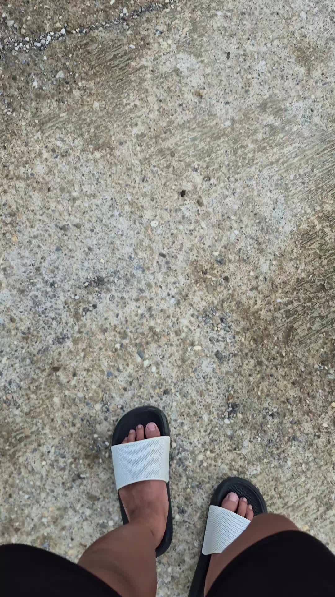 @Hry_