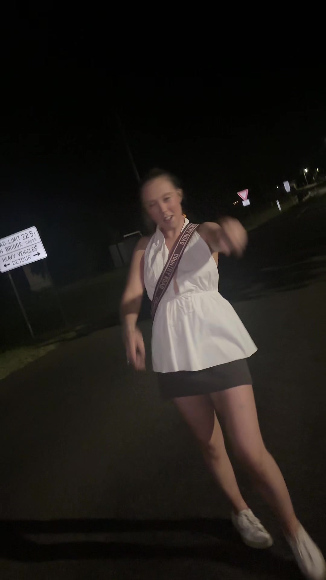 @Lara