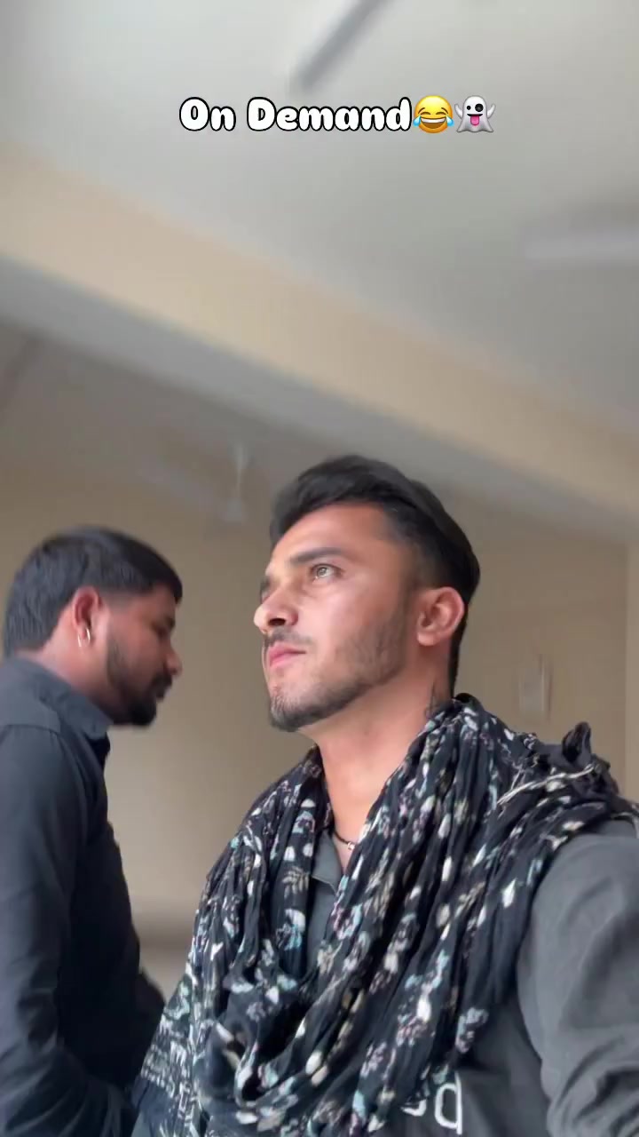@Yeh Kali Kali ankhe 👀