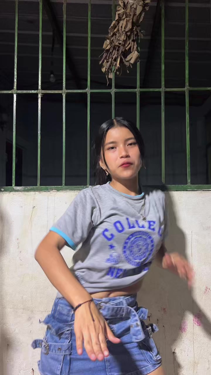 @Melanie🩵