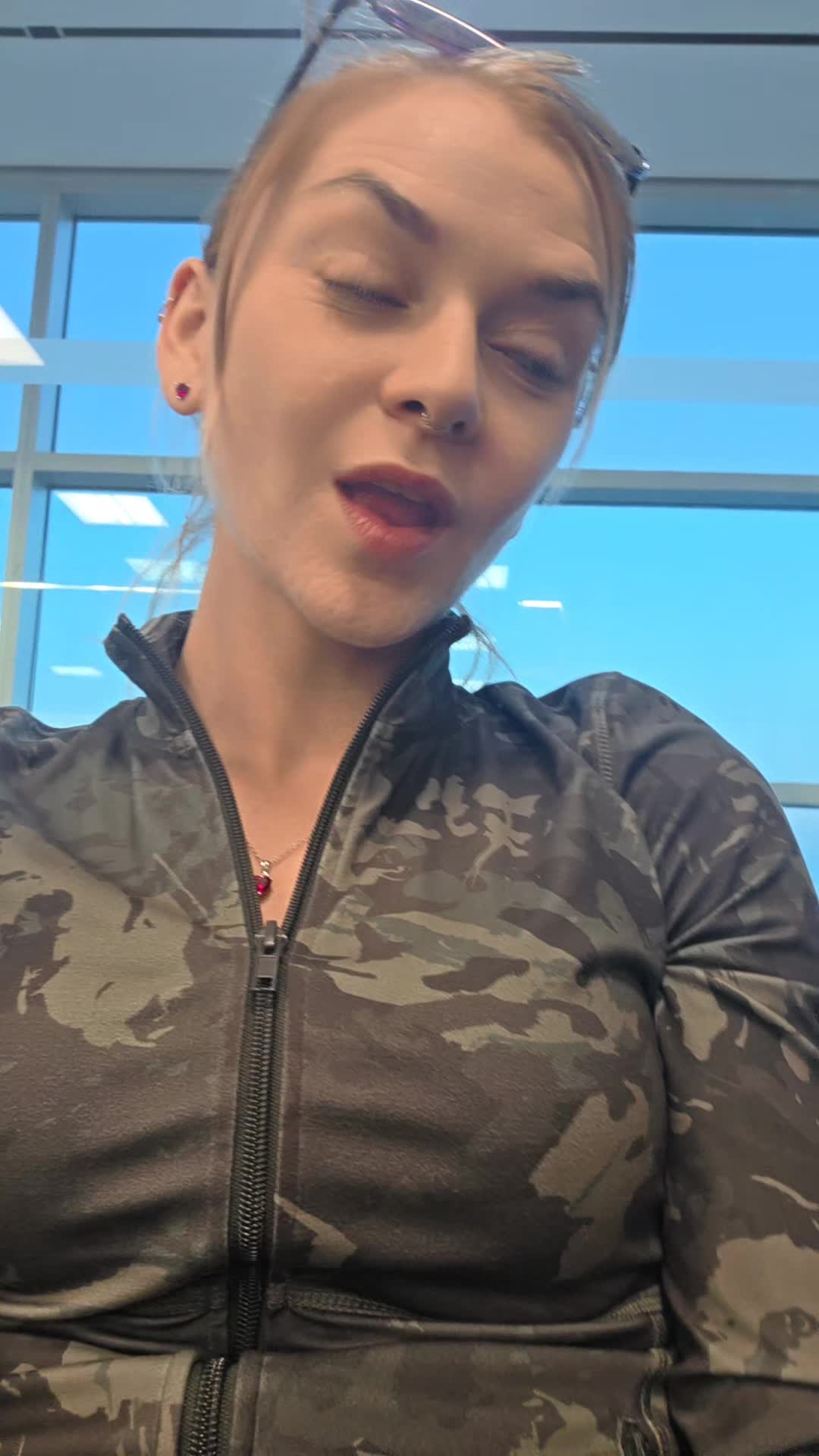 @Katiie_Kiwi 🥝🇨🇦