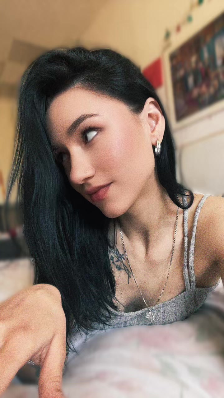 @Yulia Oleynik