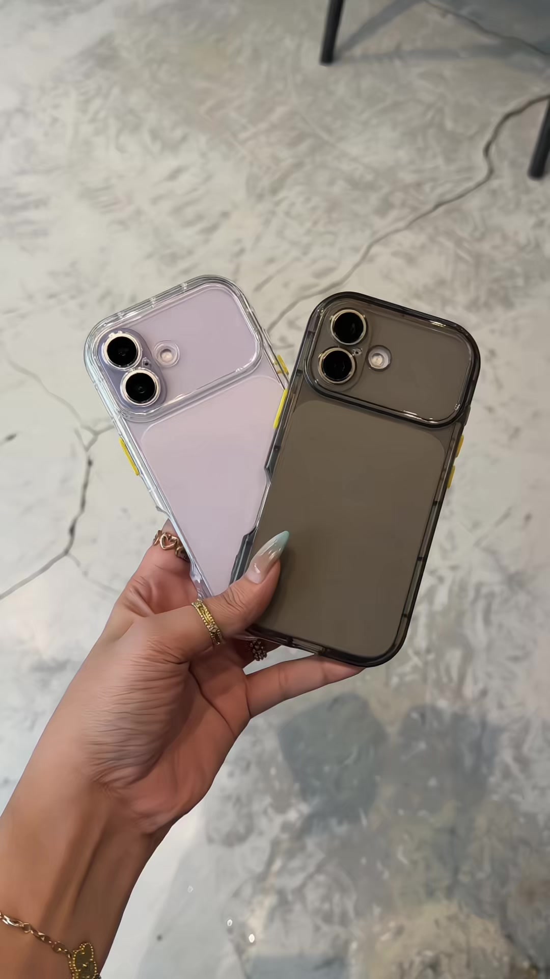 @𝑴𝑨𝑹𝑳𝑺 & 𝑪𝑶.