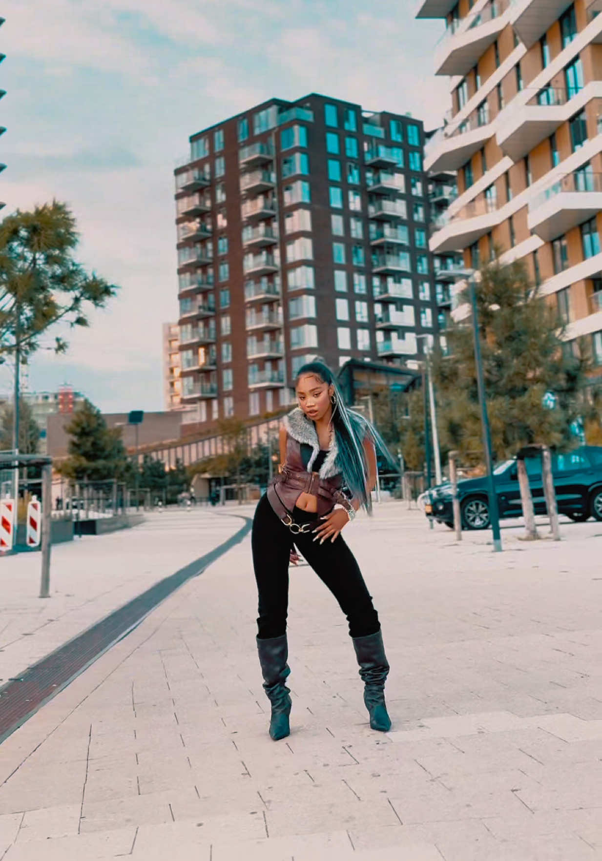 @MJENAYLA