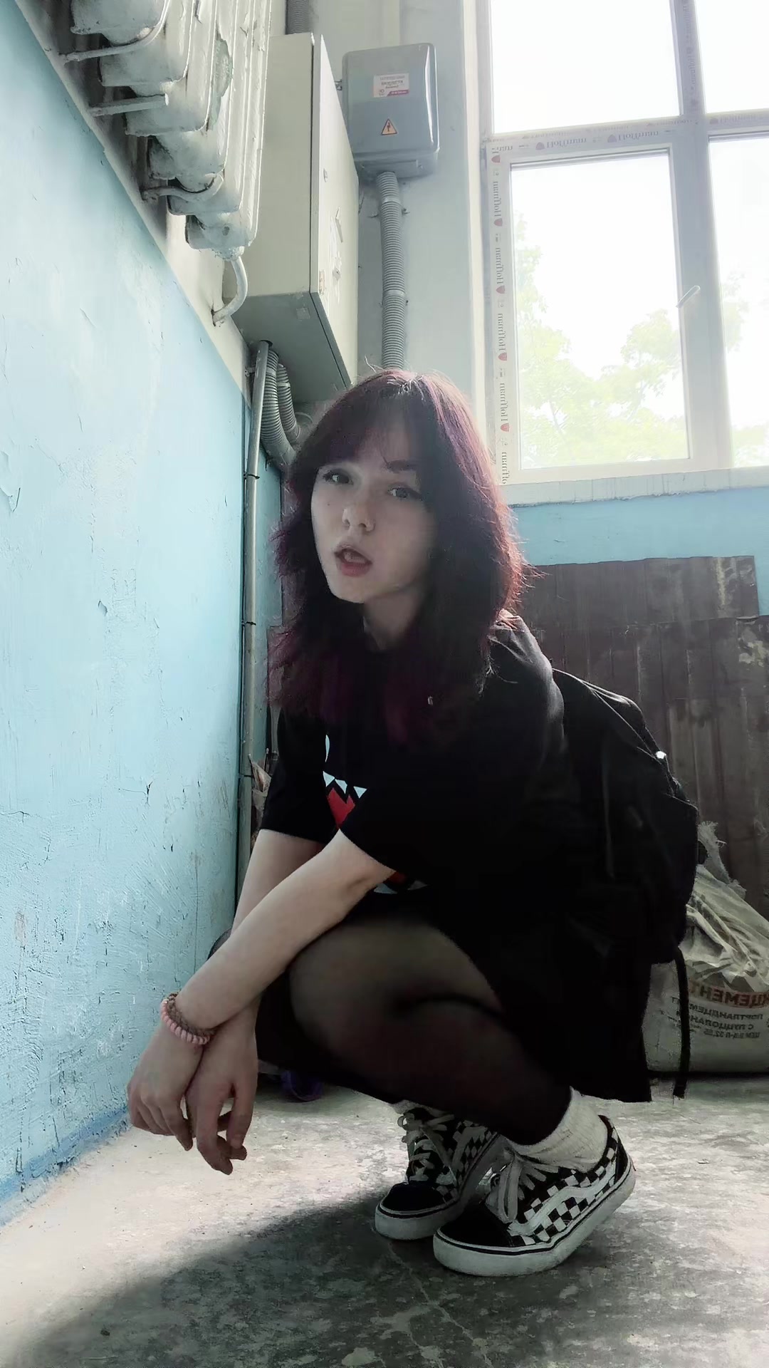 @v.lisa