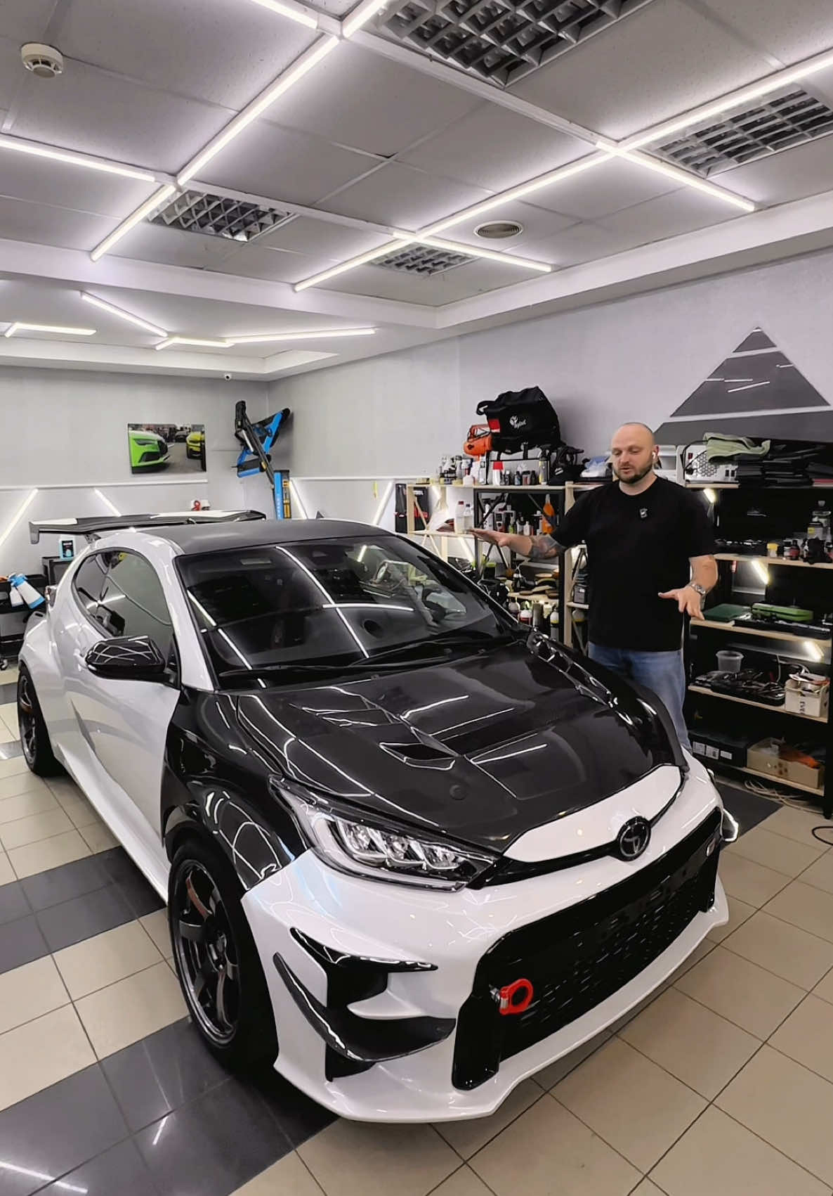 @V12_tuning_detailing