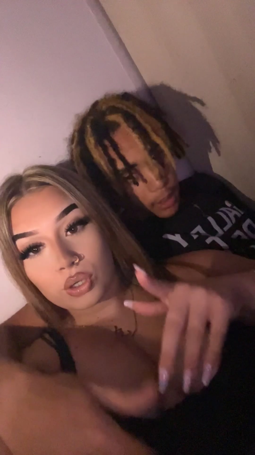 @𝐁𝐞𝐥𝐯𝐢𝐝𝐚𝐚𝟗𝟐𝐢🍬