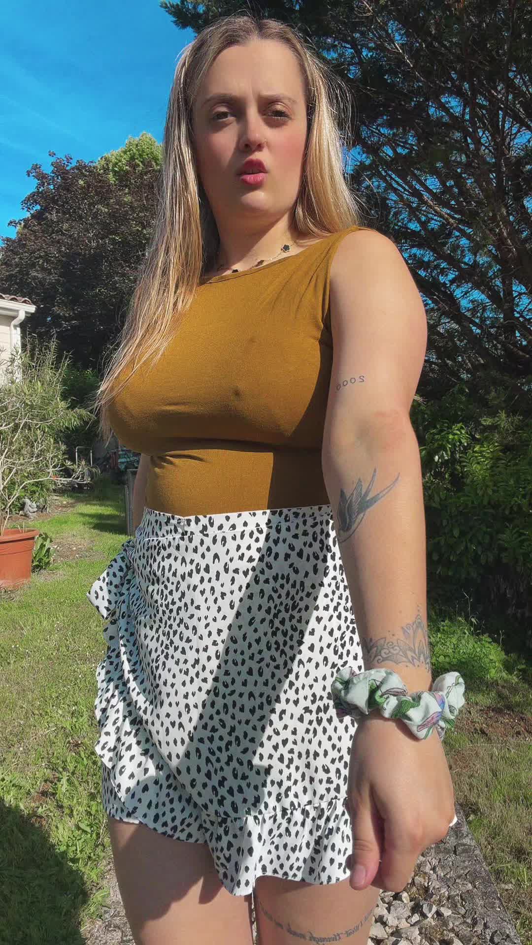 @julielunique