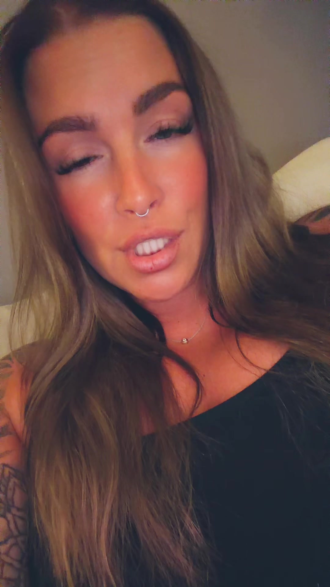 @melina.melina_