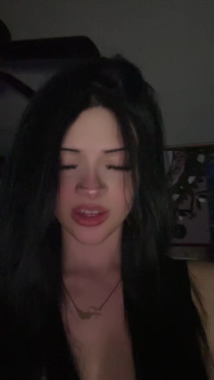@𝓕