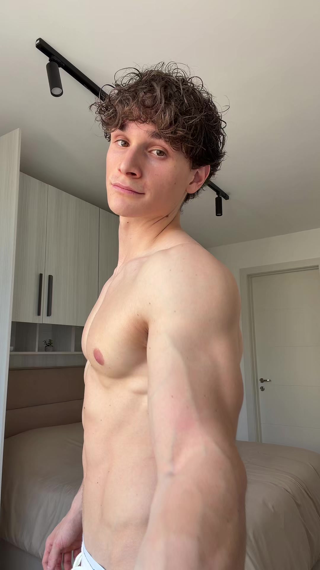 @Tommywildex2