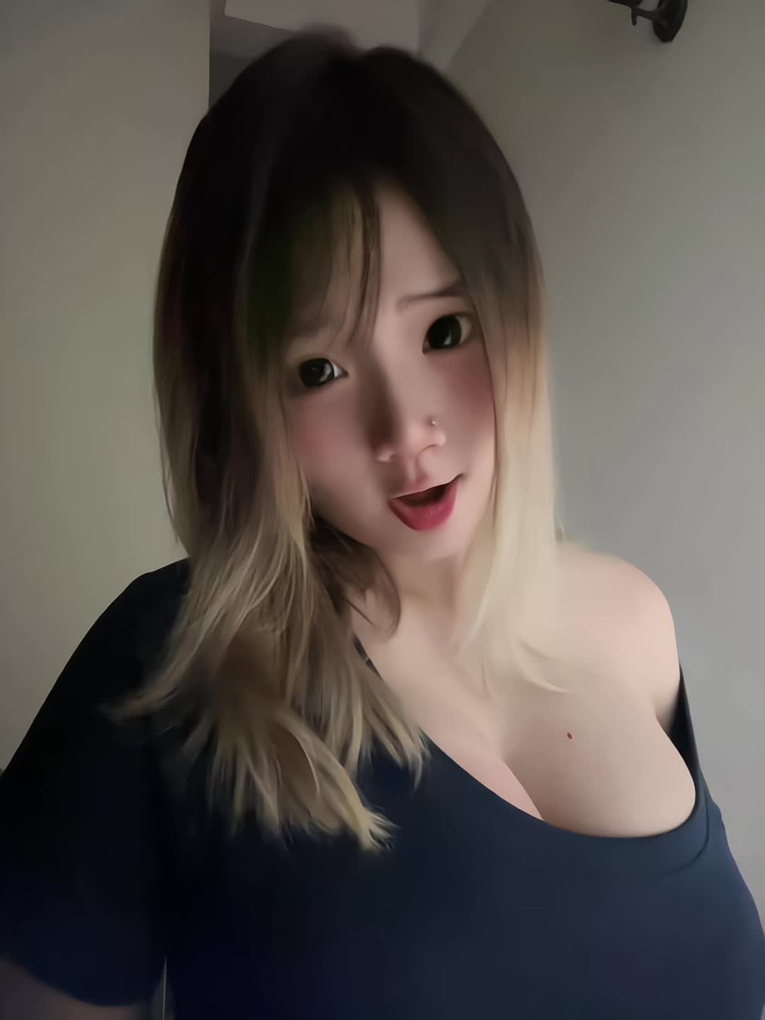 @Chưa có tình đầu