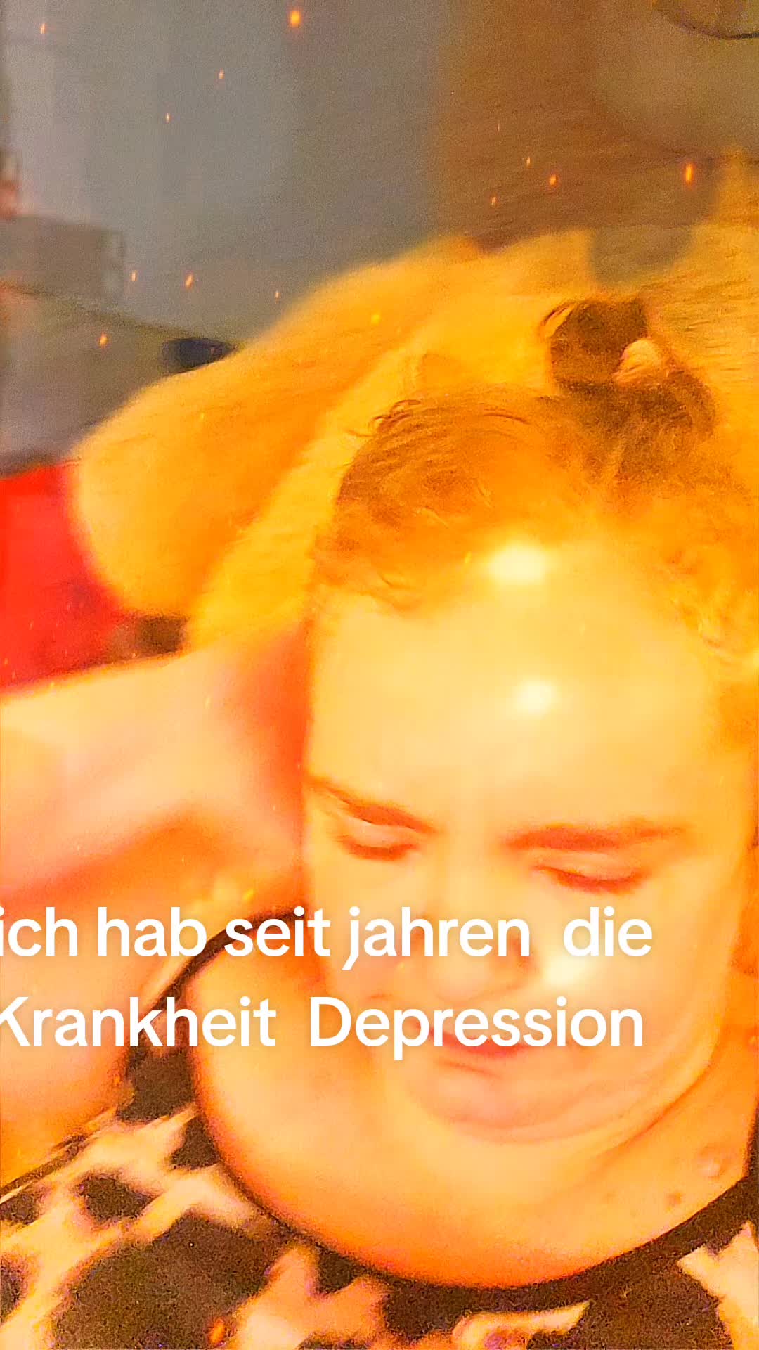 @Frau von sprechende Tomate