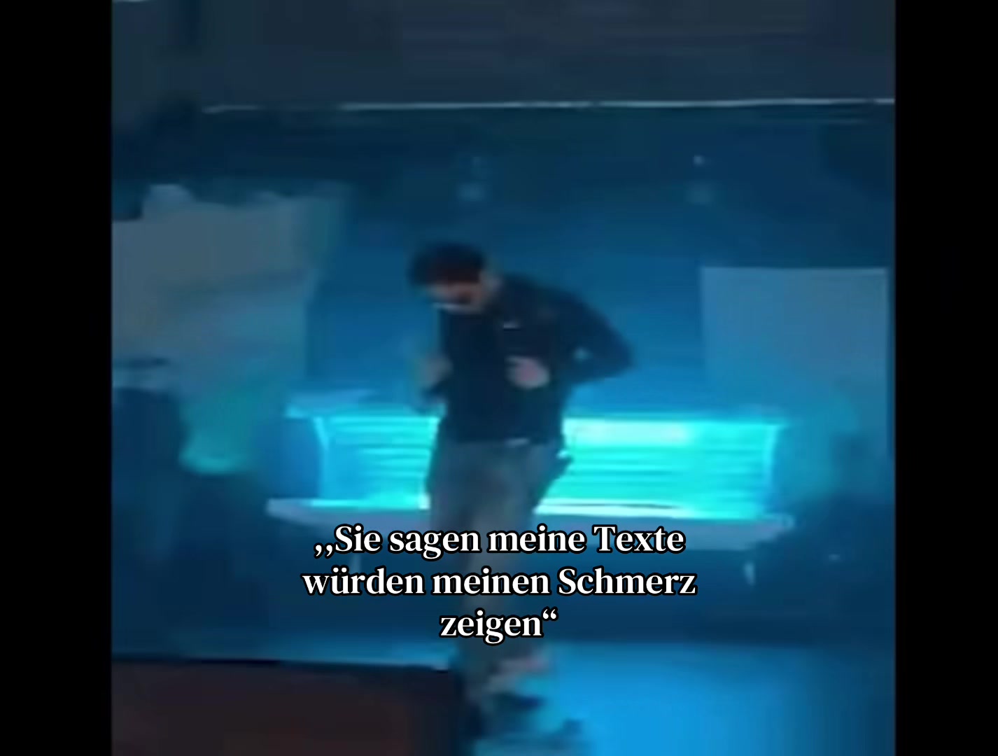 @🦂