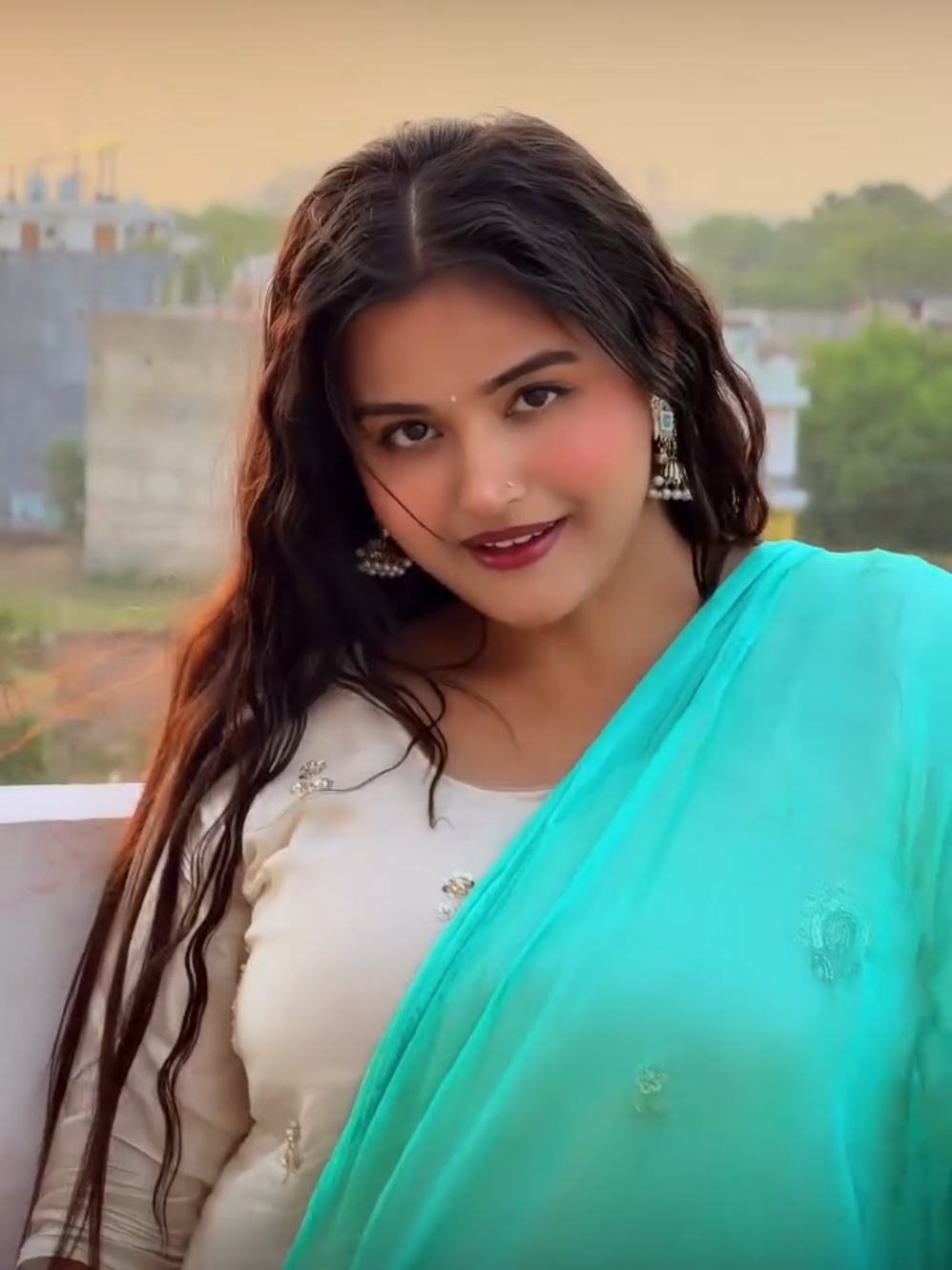 @Bhojpuriyaactors🎼