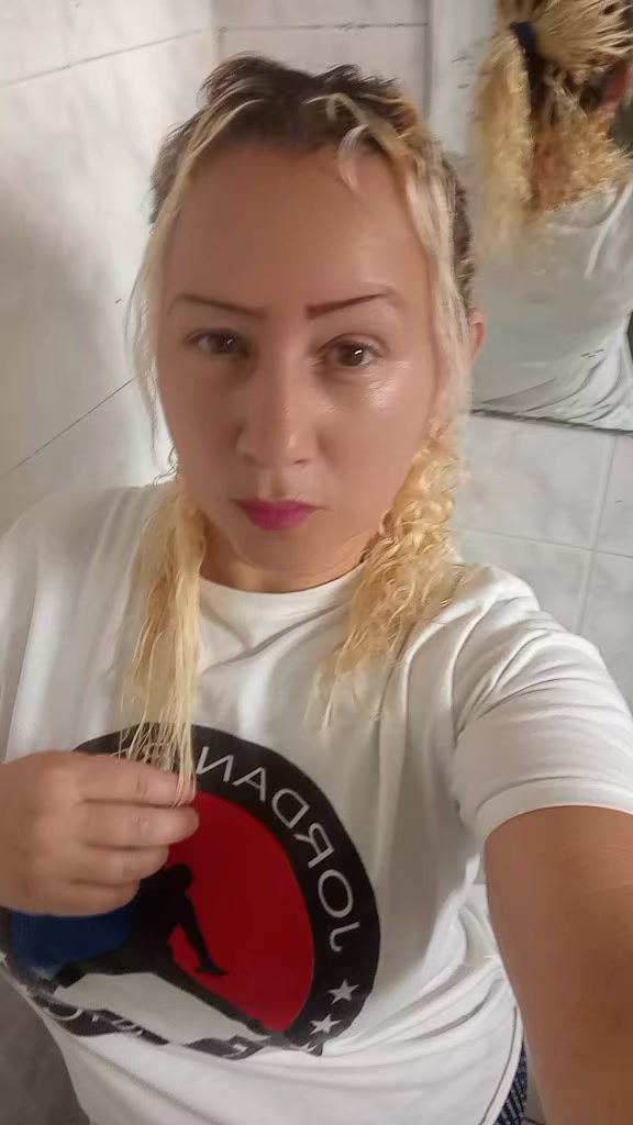 @la venezolana 🇻🇪