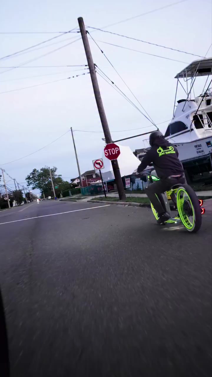 @Jrat Custom E-Bikes