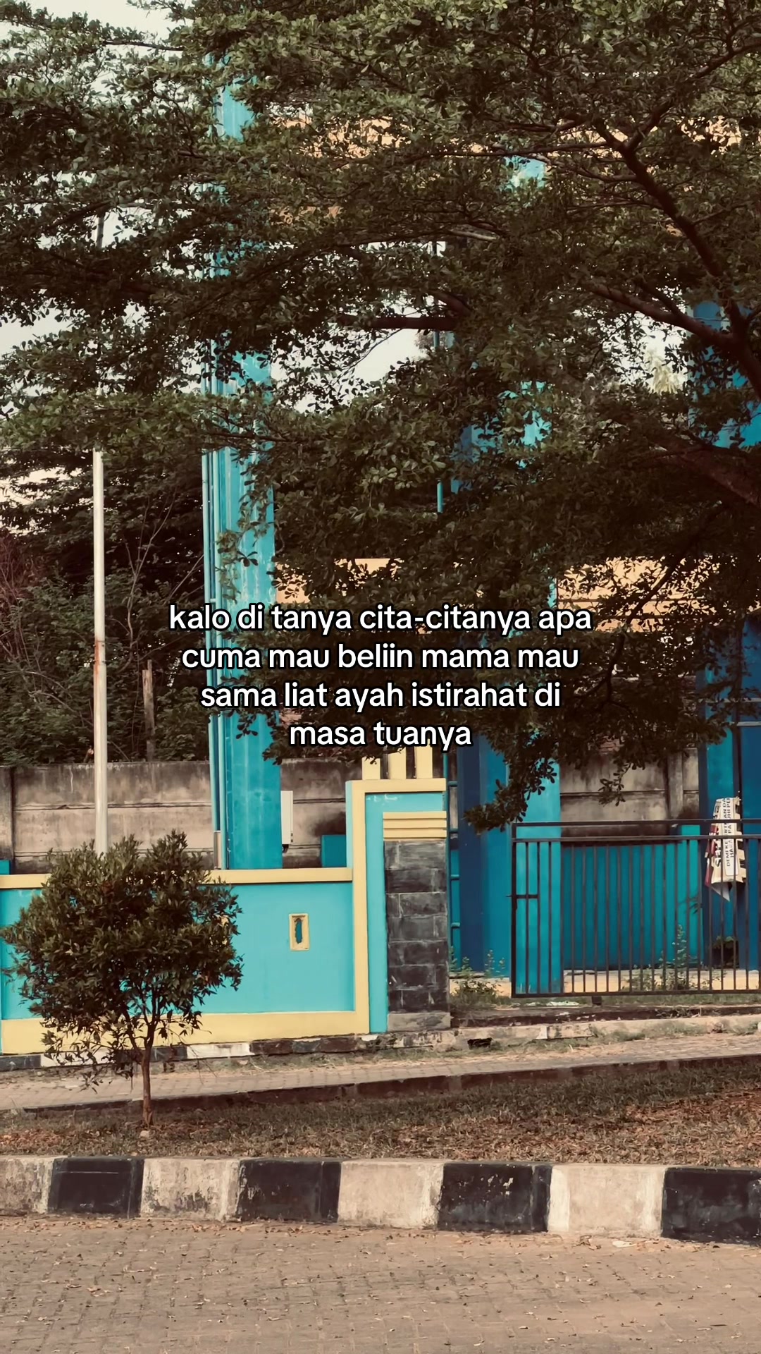 @SUKA GALAUUU