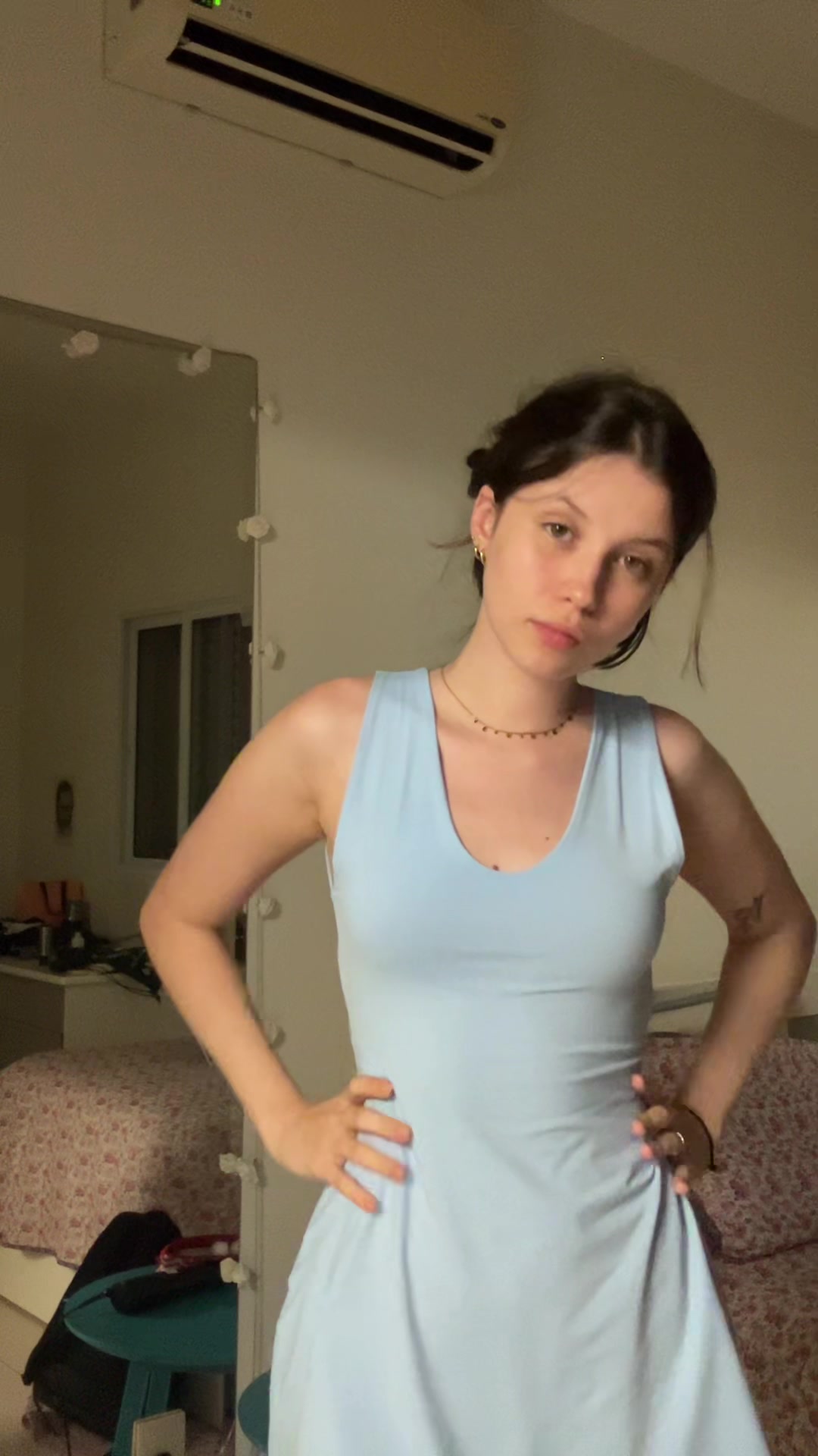 @nathália