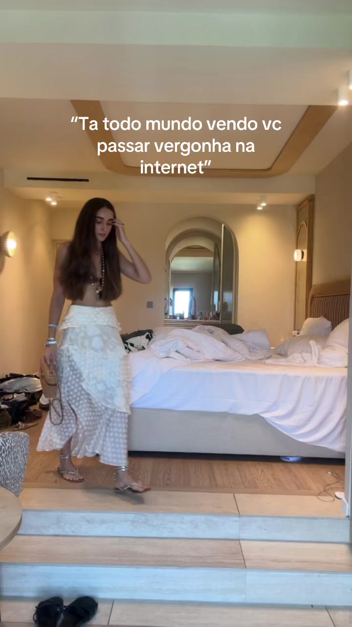 @Isabela Costa