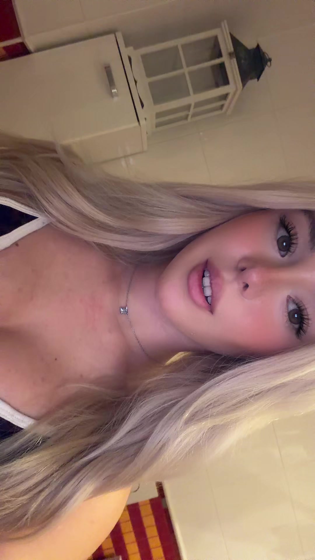 @adelina.s_08