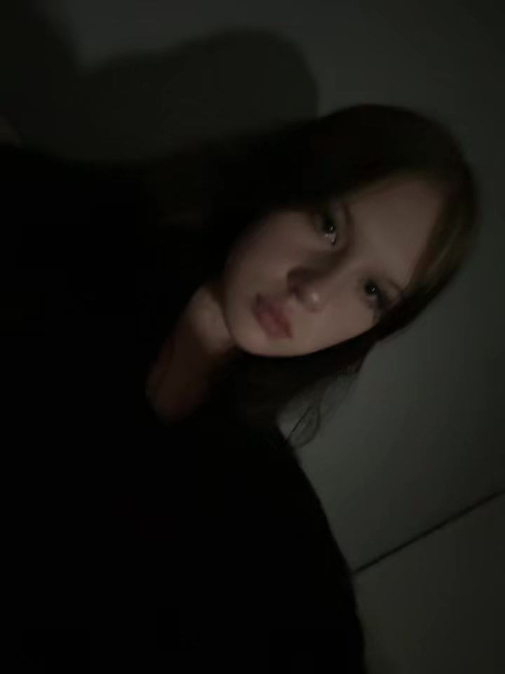 @.miumiu.0