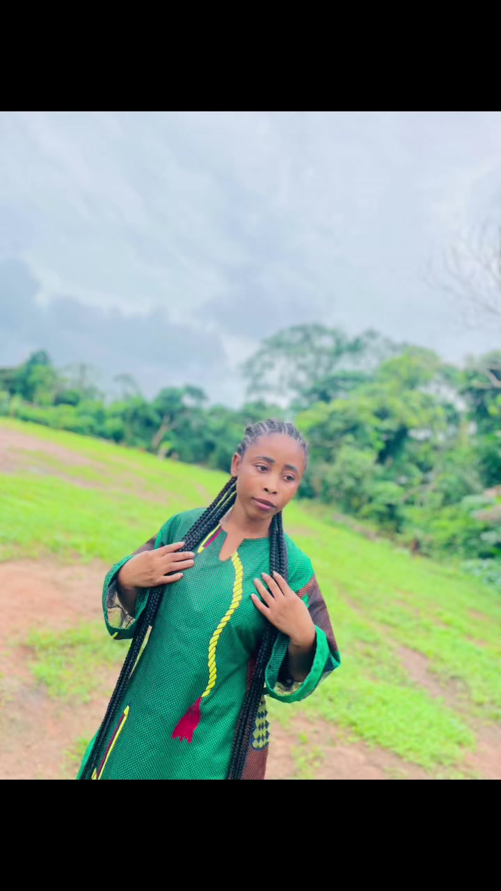 @Pina-white001🌹☘️🤍💖