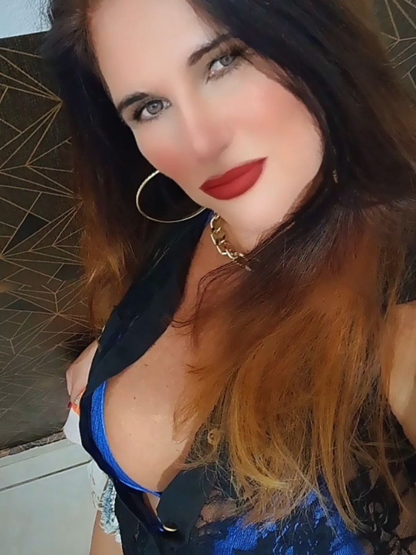 @SUELEN COUNTRY CANTORA