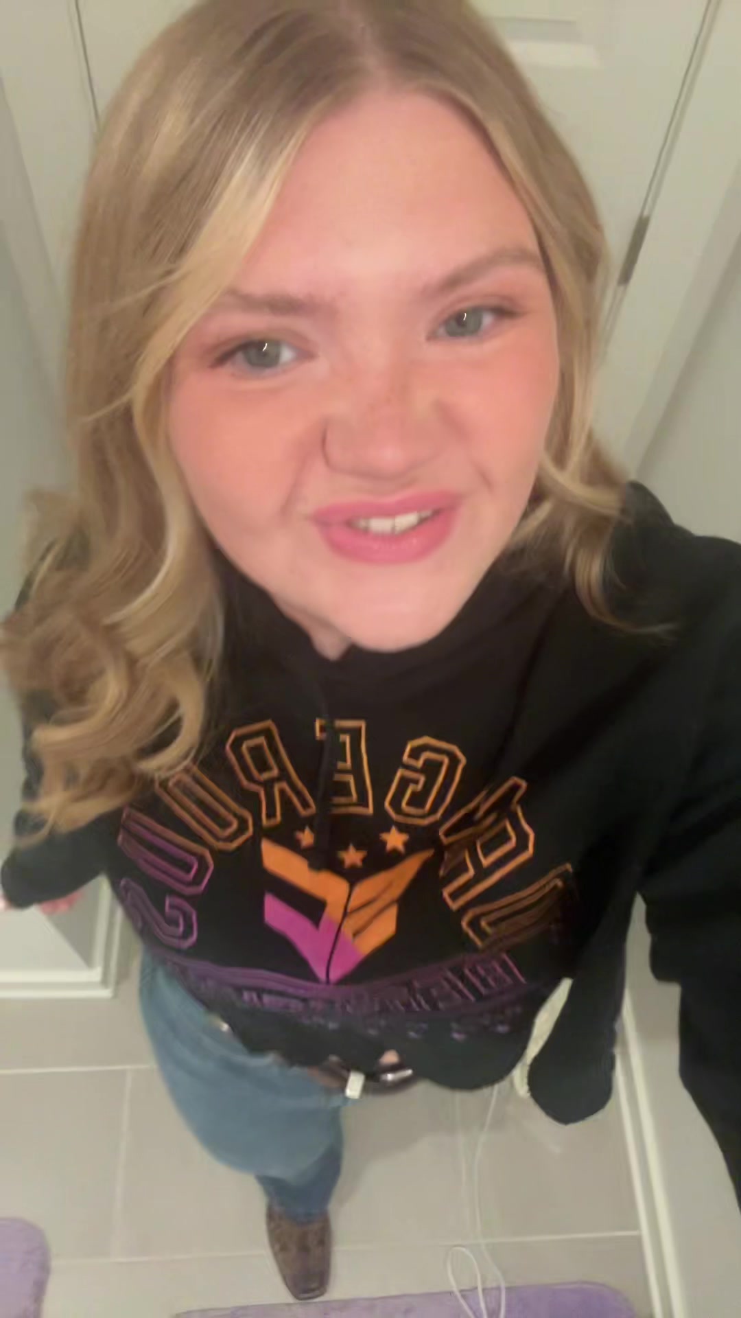 @carly_0906