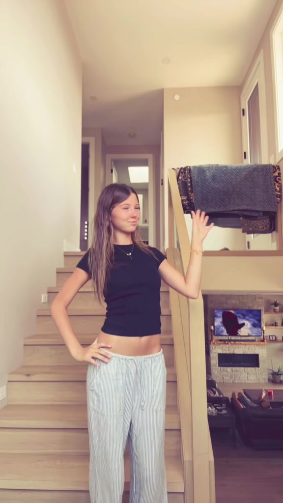 @Ayla