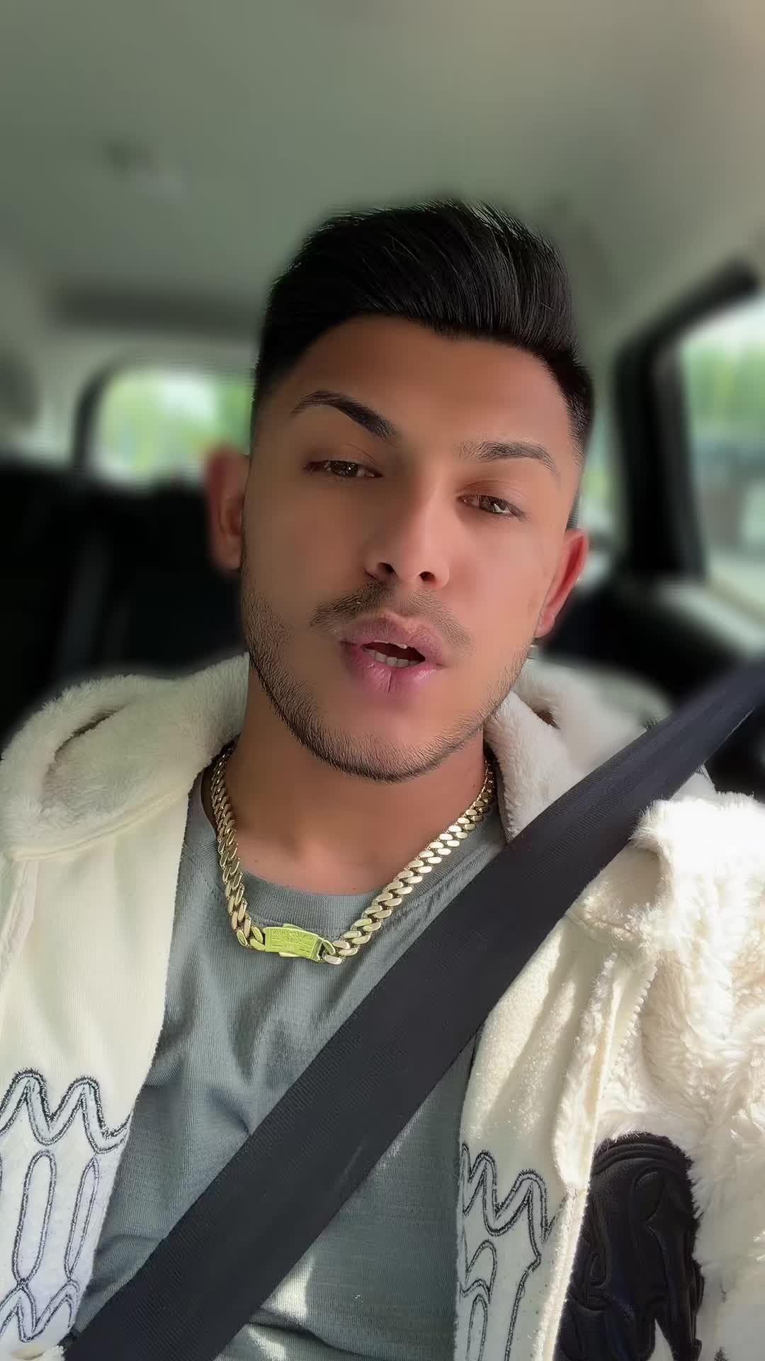 @💸🧸⚜️🍫🐶Levi