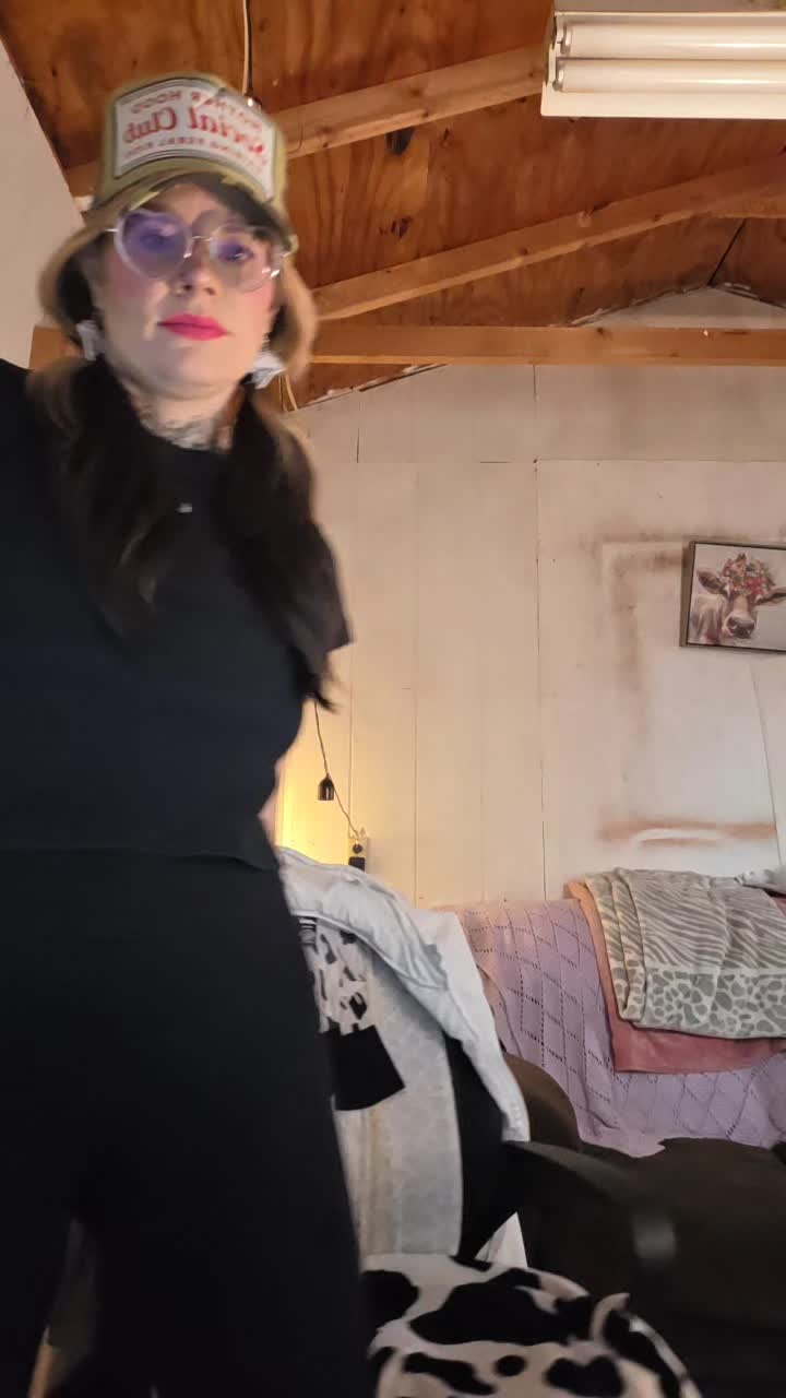 @_h0tm3ss_m0m_