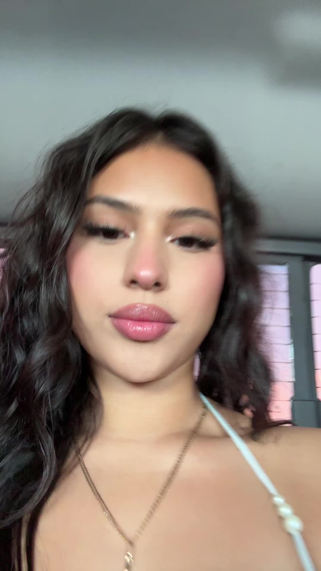 @lifeofanahi