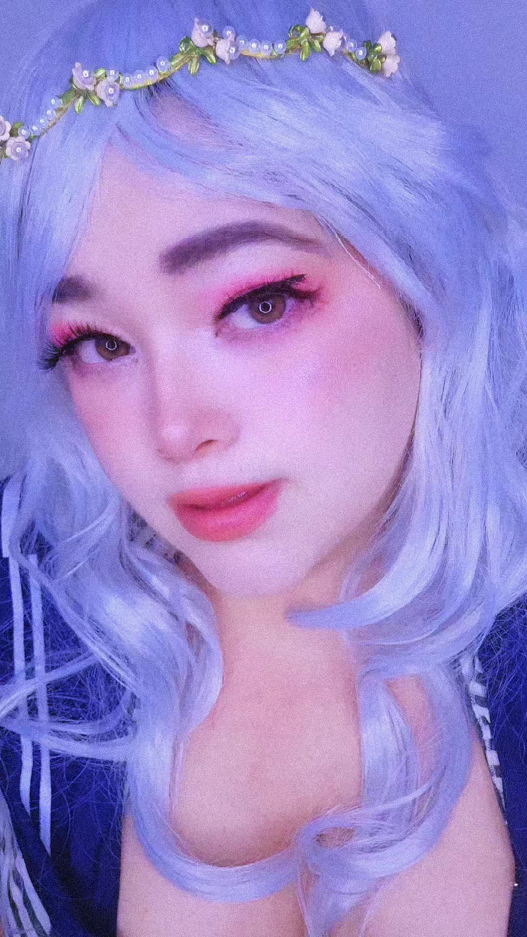 @Yiyi T