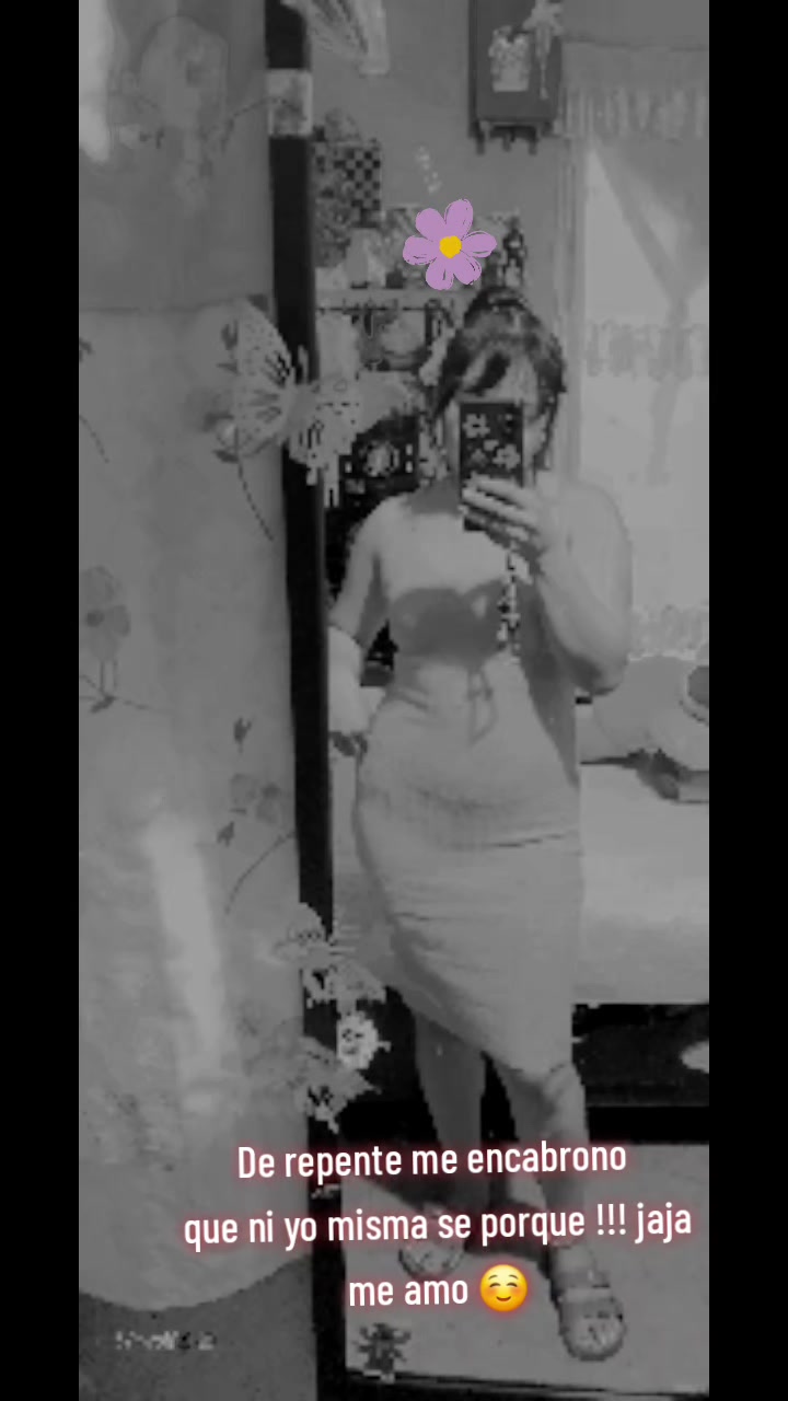 @๏ธ Reina de corazónes _oficial