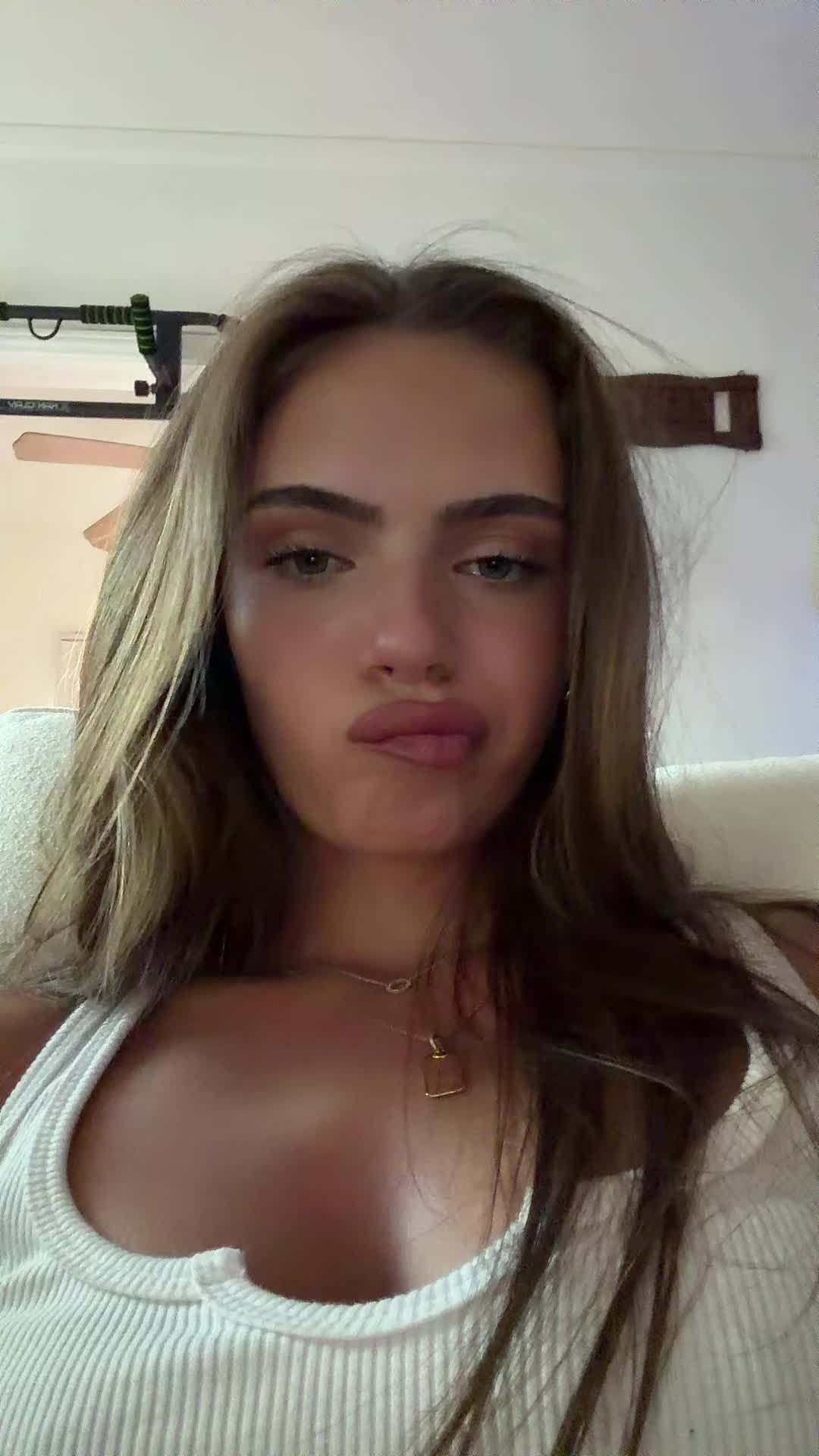 @nataliashadle