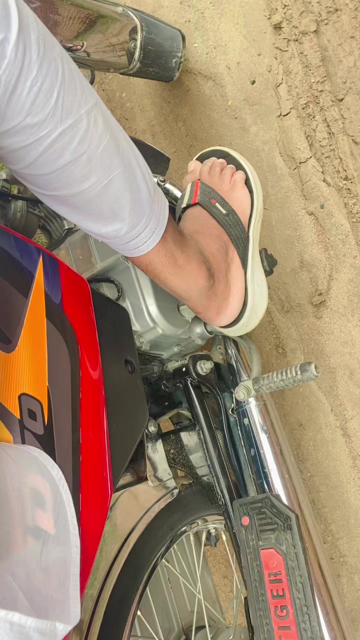 @ھنجرا تتلےعالی🤫